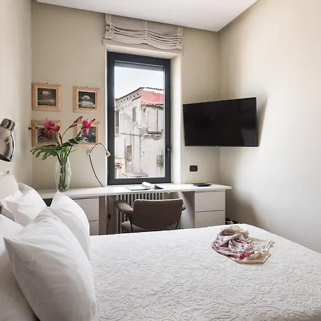 Idyllia - Penthouse In Navona Area Appartement