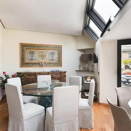 Idyllia - Penthouse In Navona Area * Róma