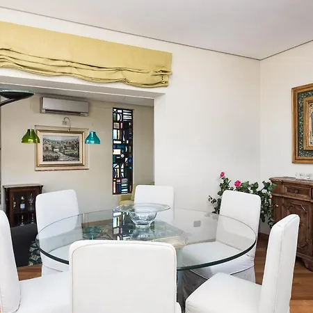 Idyllia - Penthouse In Navona Area Róma