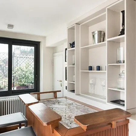 Apartman Idyllia - Penthouse In Navona Area *